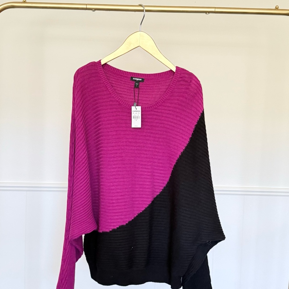 Colorblock Sweater - Pink and Black - Picture 2 of 7